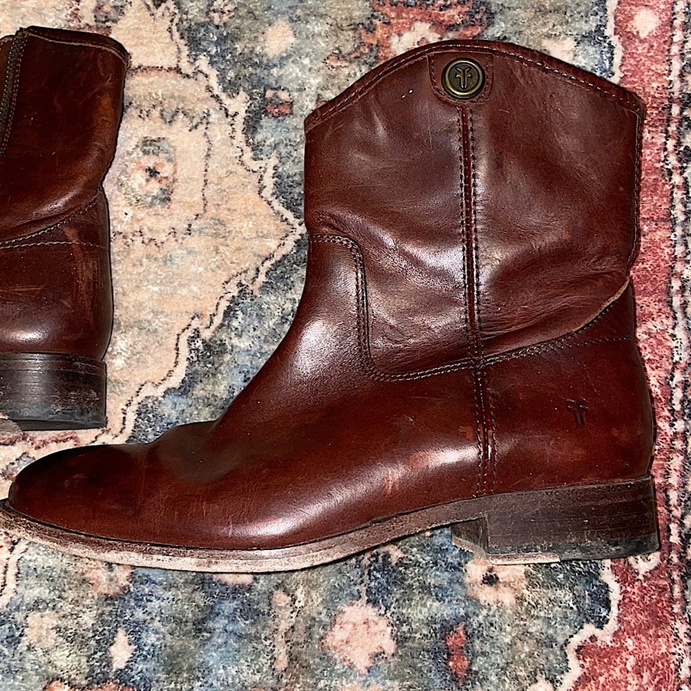 frye booties